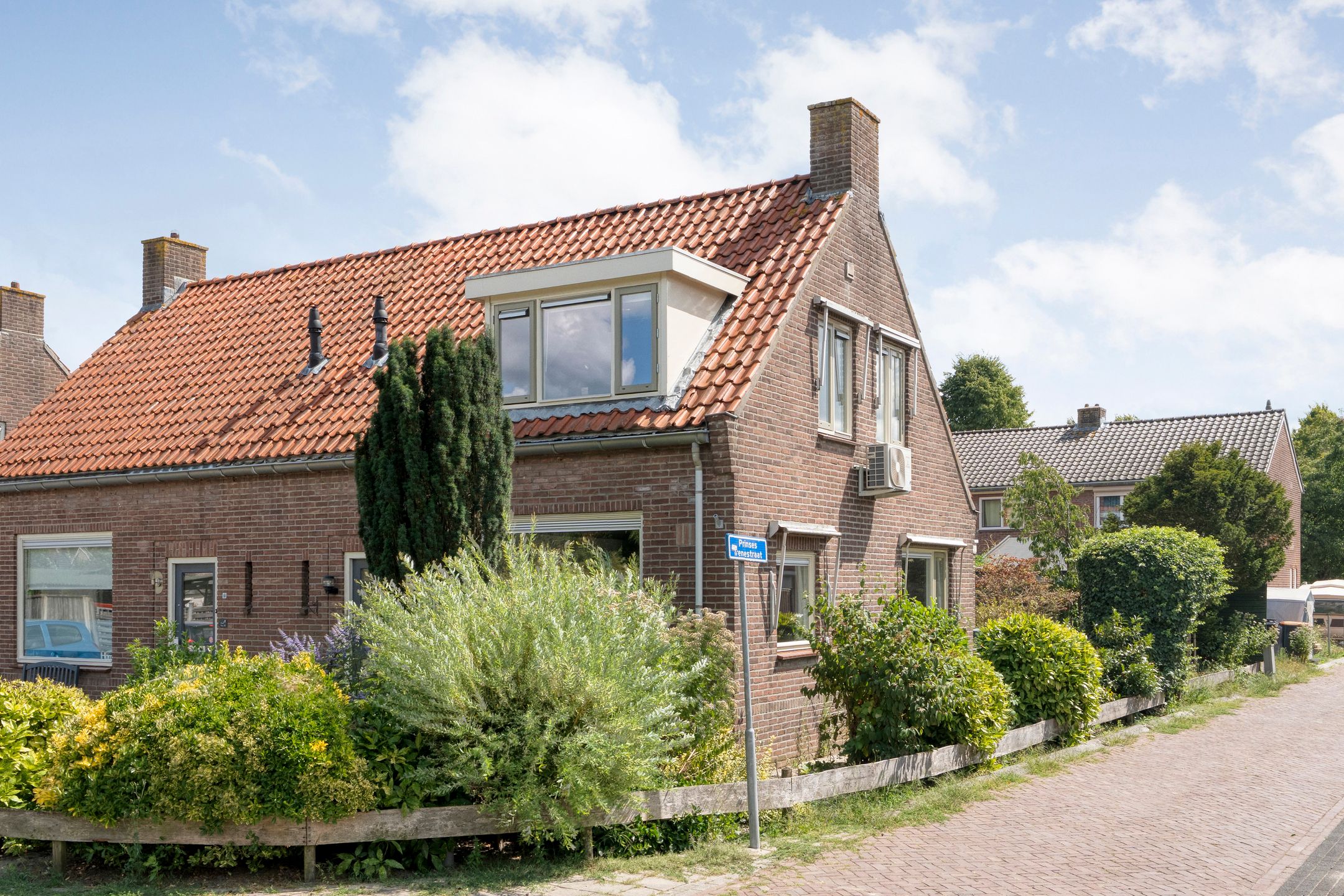 Ds. K. Terpstrastraat 12 