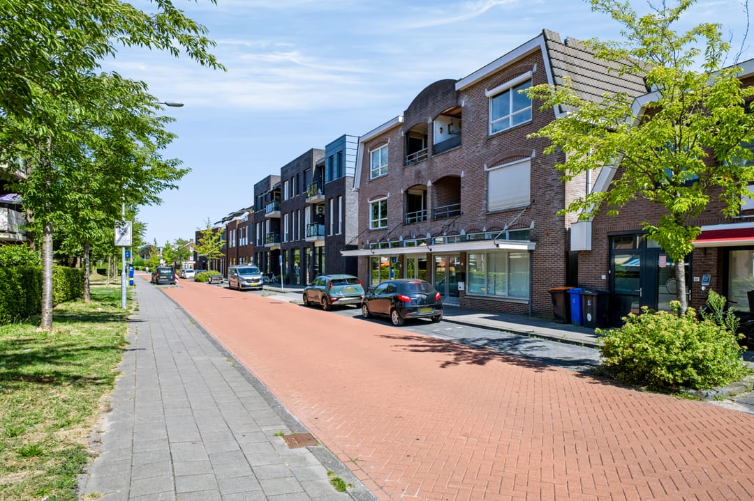 Photo 8 of Groen van Prinstererlaan 47