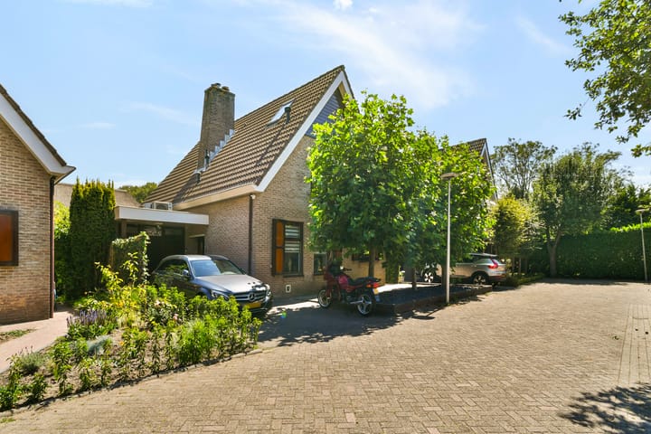 Vrijstaande woning te koop: Willem van Ewijcklaan 6, Hendrik-Ido-Ambacht