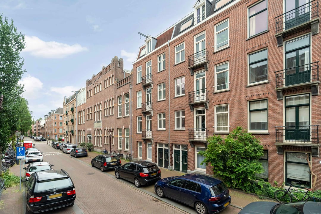 Photo 28 of Madurastraat 70-1