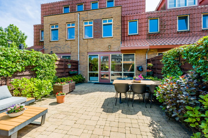 Tussenwoning te koop: Citroenvlinderstraat 77, Aalsmeer