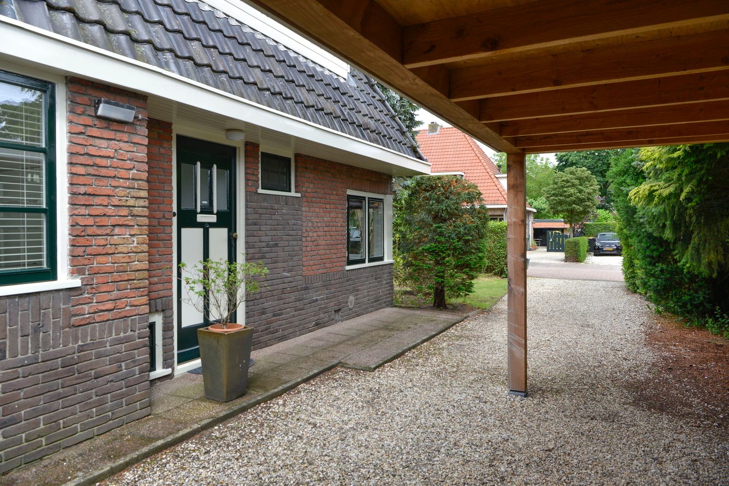 Photo 35 of Hooghuizenweg 25