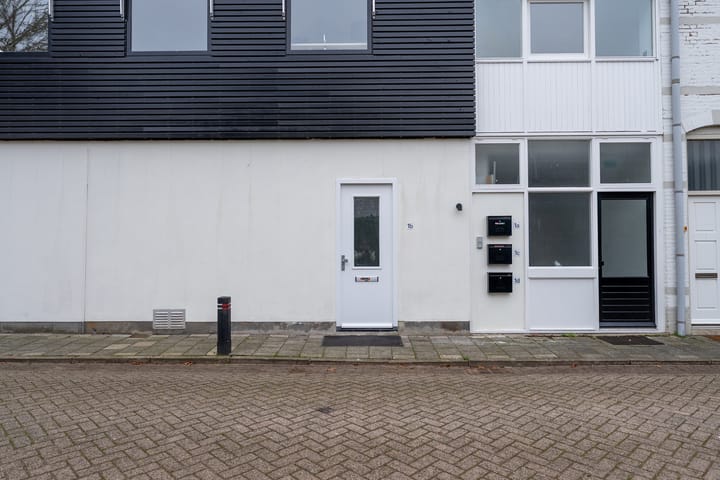 Appartement te koop: Julianastraat 1B, Leerdam