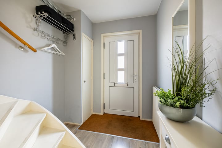 Tussenwoning te koop: Eemstraat 12, Purmerend