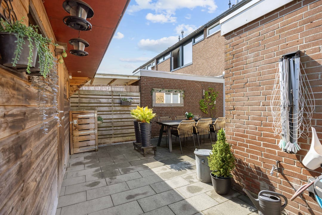 Photo 47 of Kamperfoeliestraat 19