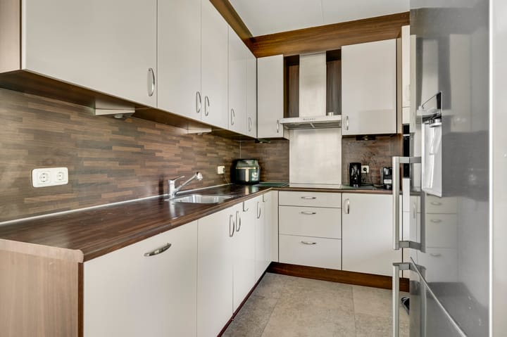 Tussenwoning te koop: La Fontainestraat 14, Venlo