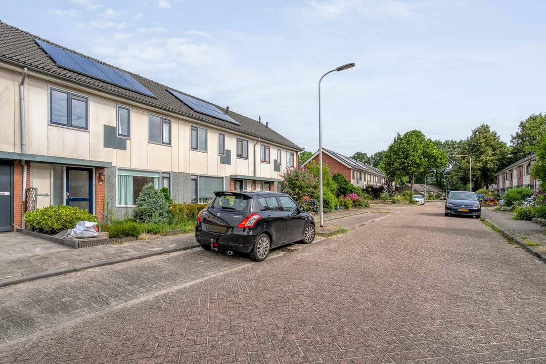 Foto 41 van Graaf van Rechterenstraat 18