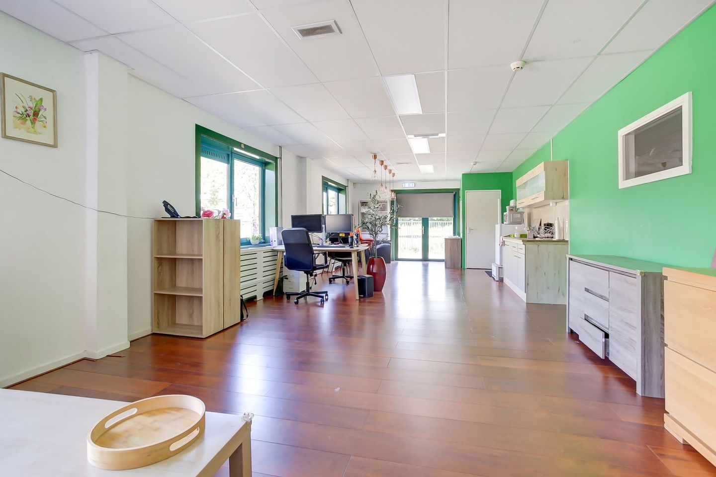 Bekijk foto 2 van Josephine Bakerstraat 3