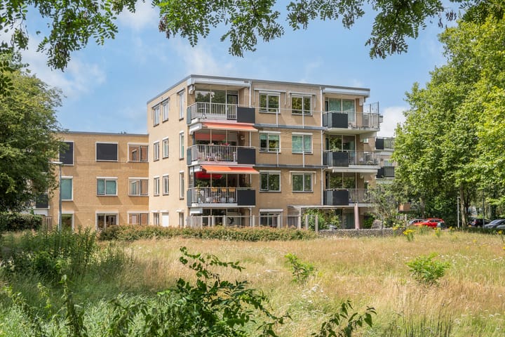 Appartement te koop: Ludgeruslaan 39, Hilversum