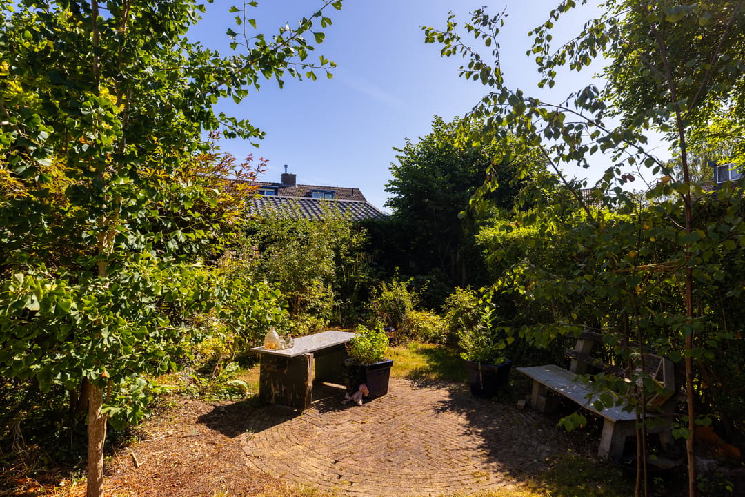 Photo 26 of Van der Waalslaan 4