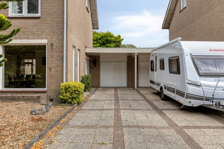 Tussenwoning te koop: Sint Jorisstraat 14, Helvoirt