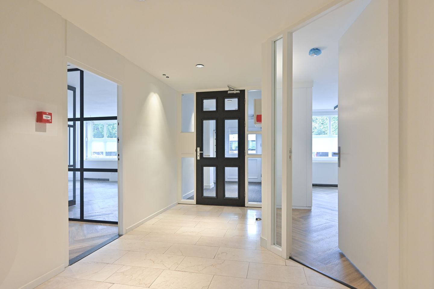 View photo 4 of Mauritskade 33