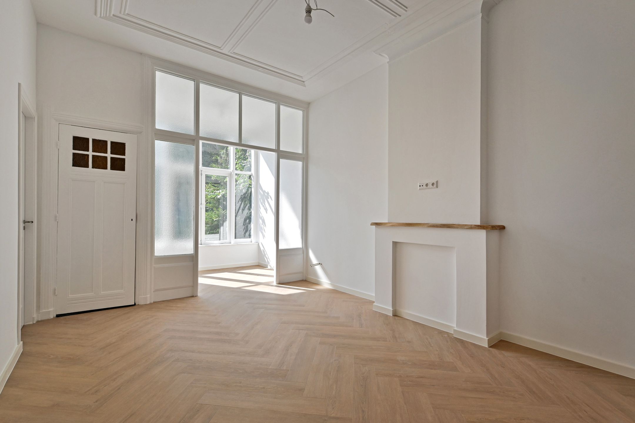 Photo 6 of Van Loostraat 142