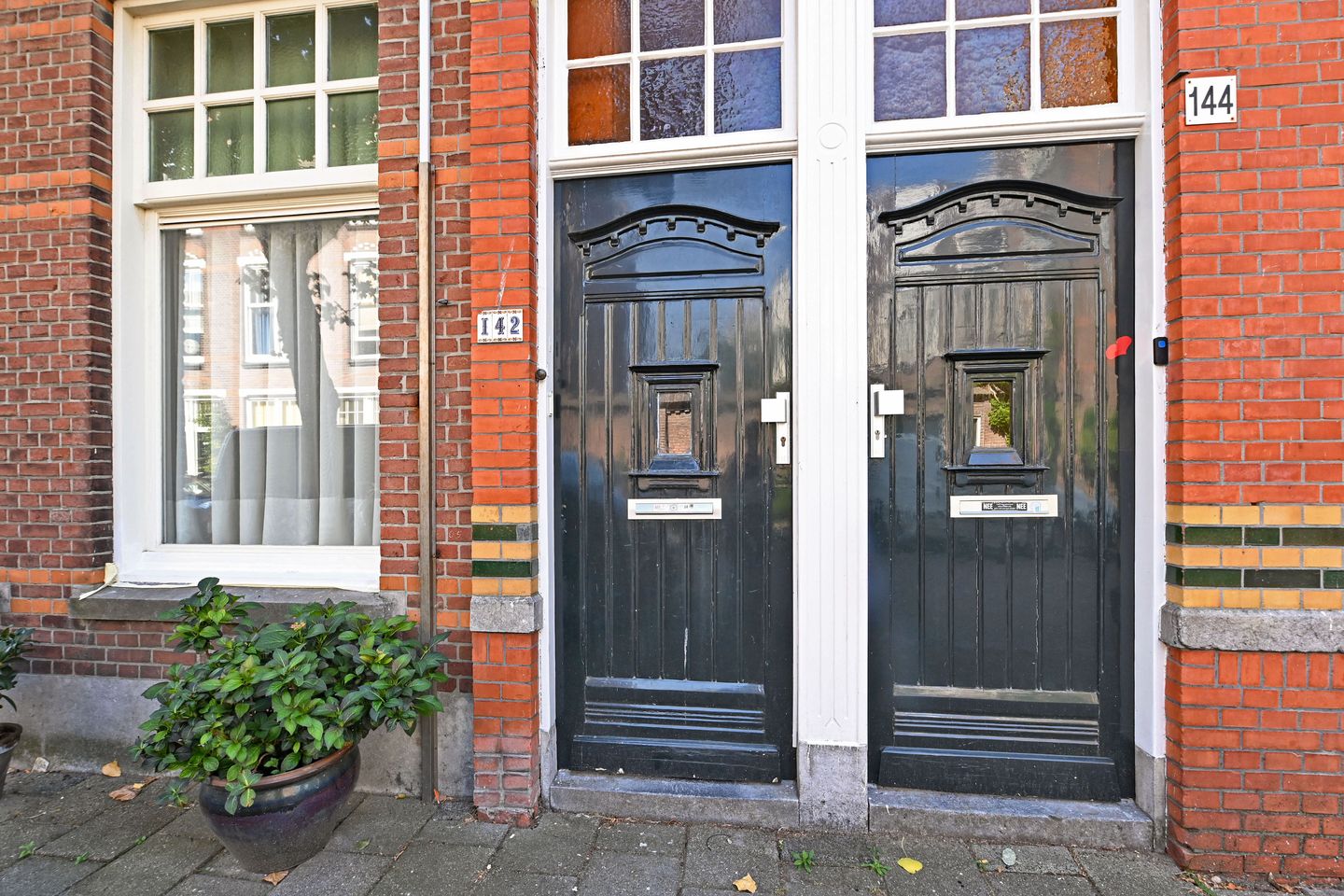 Photo 5 of Van Loostraat 142