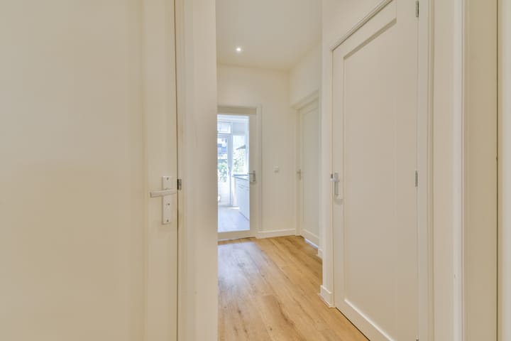 Foto 4 van Sassenheimstraat 71-H