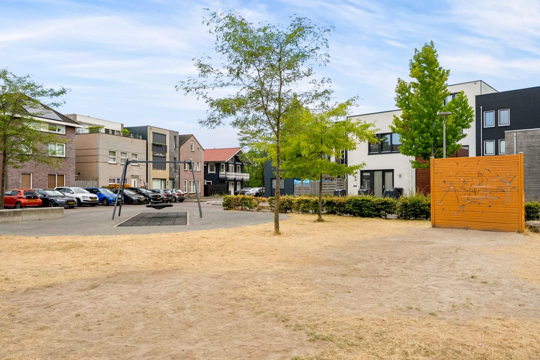 Photo 32 of Hermesstraat 19