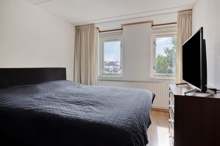 Tussenwoning te koop: Ooievaarshorst 75, Grave
