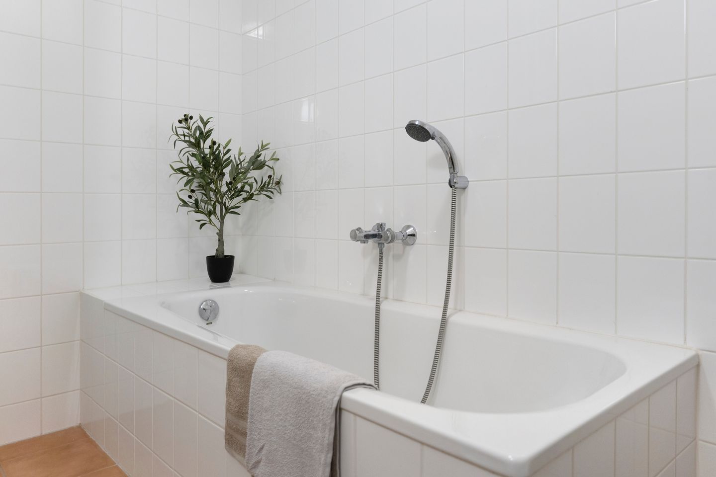 Foto 50 van Picushof 234-A