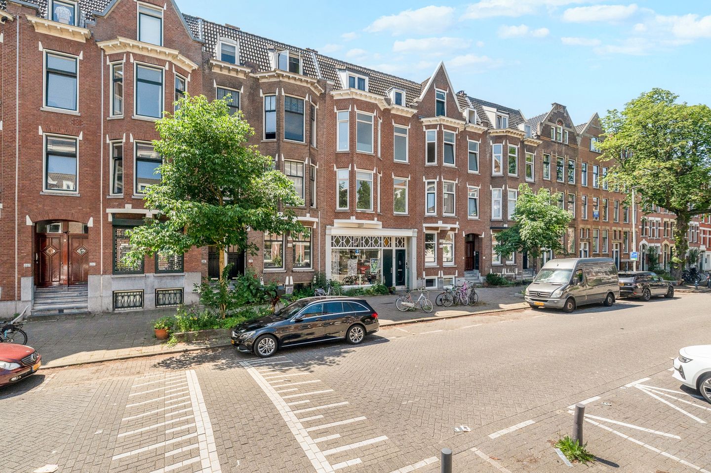 Foto 1 van Burgemeester Meineszlaan 32-B