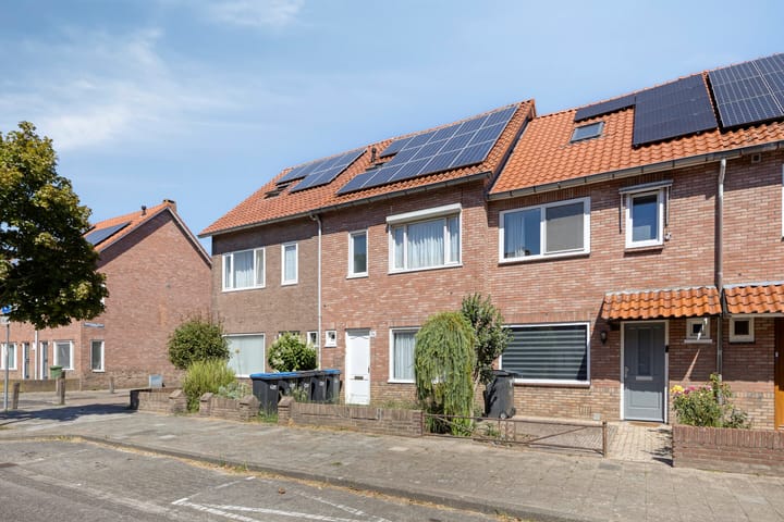 Photo 4 of Bergen op Zoomstraat 96-A