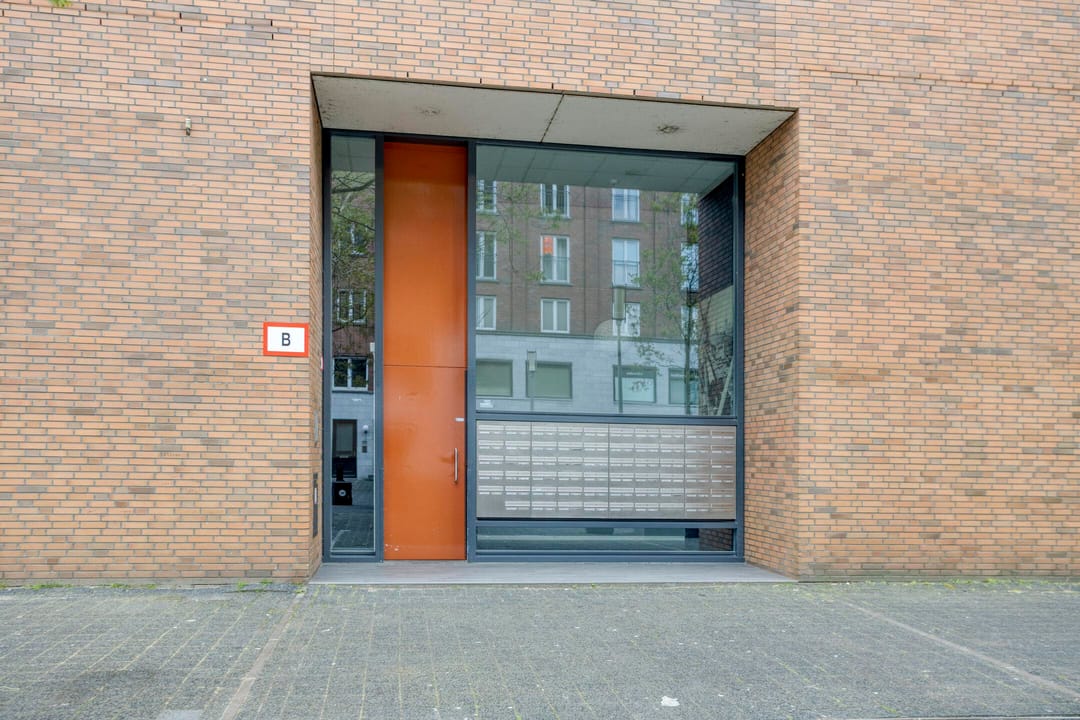 Photo 2 of Willem Molenbroekplein 7