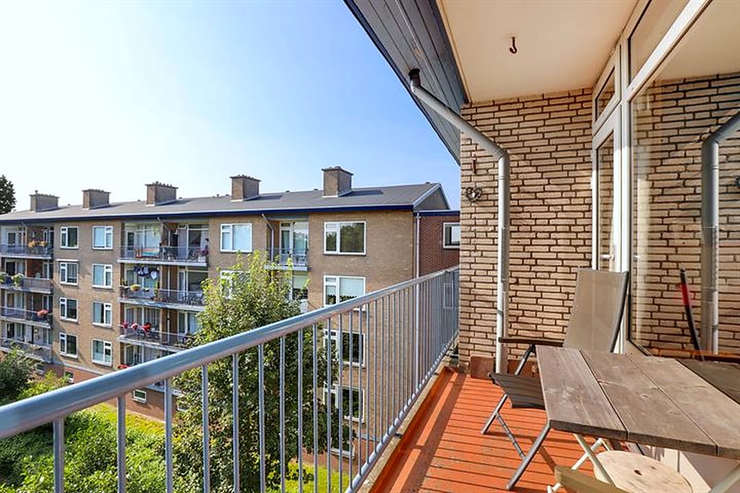 Photo 17 of Carel van Manderstraat 45