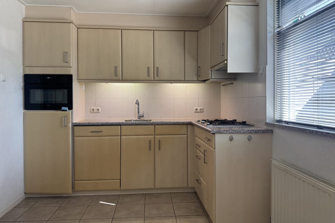 Photo 8 of Lindenstraat 6-A
