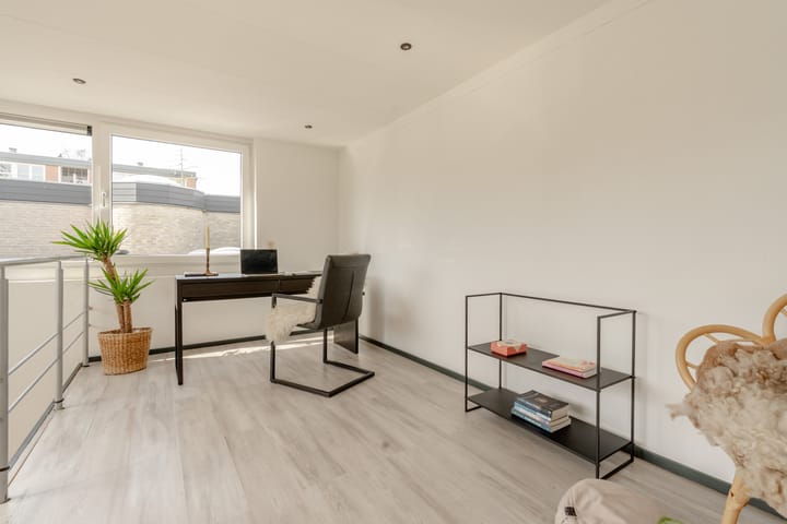Tussenwoning te koop: Aakstraat 70, Amsterdam
