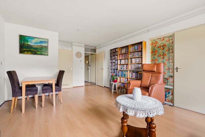 Photo 4 of Louis Davidsstraat 18