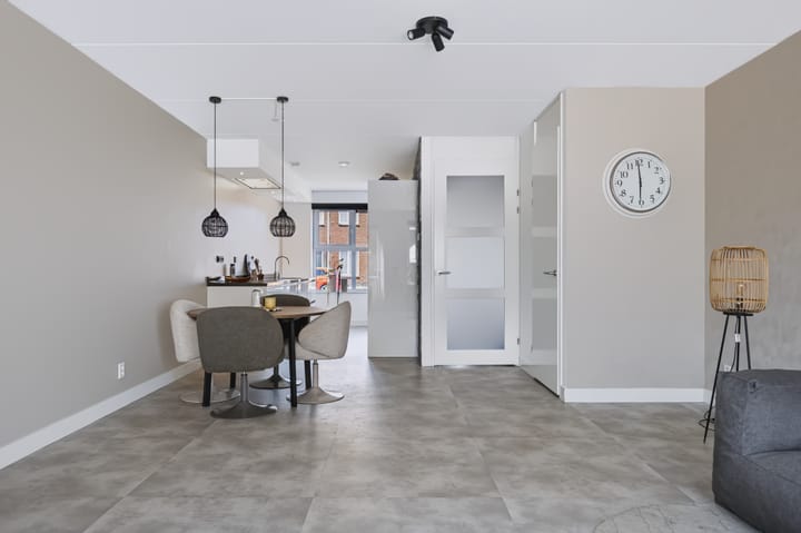 Tussenwoning te koop: Ridderzwam 136, Apeldoorn