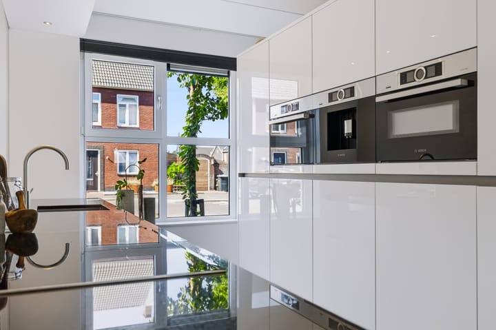 Tussenwoning te koop: Ridderzwam 136, Apeldoorn