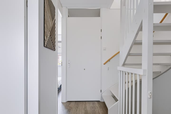 Tussenwoning te koop: Ridderzwam 136, Apeldoorn