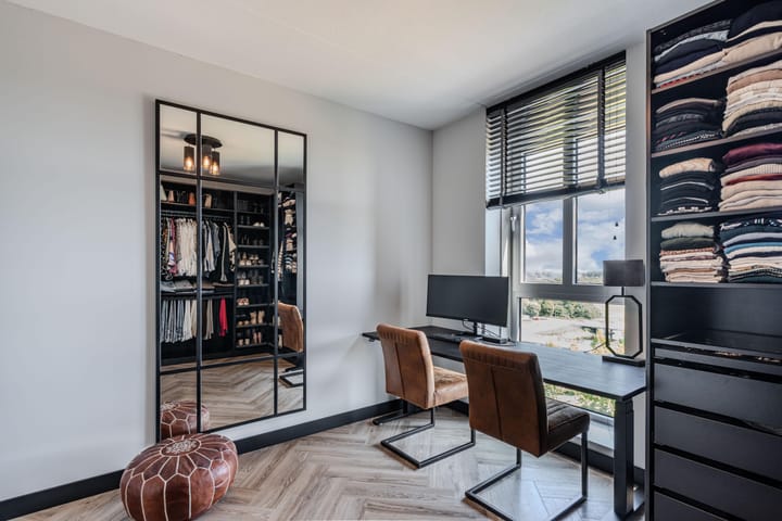 Appartement te koop: Buenos Airesstraat 235, Almere