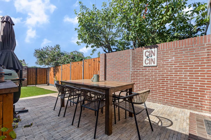 Tussenwoning te koop: Oude Heerweg 63, Velden