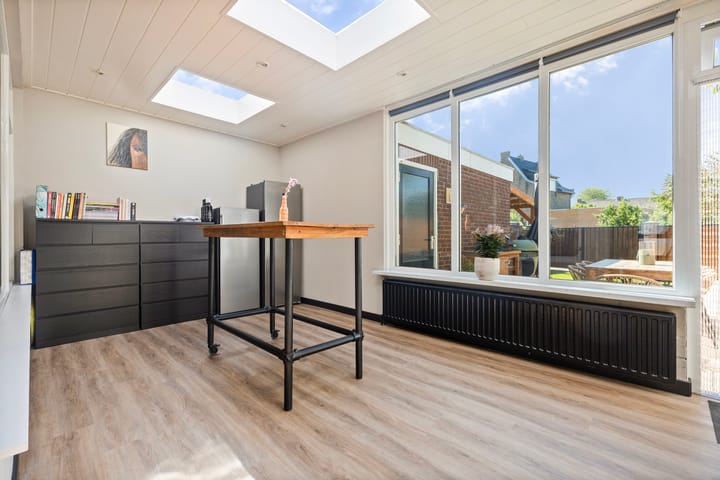 Tussenwoning te koop: Oude Heerweg 63, Velden