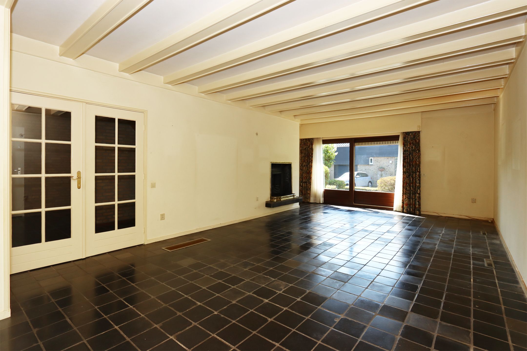 Photo 15 of van Stiphoutstraat 1