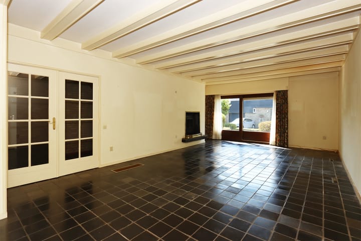 Vrijstaande woning te koop: van Stiphoutstraat 1, Groesbeek