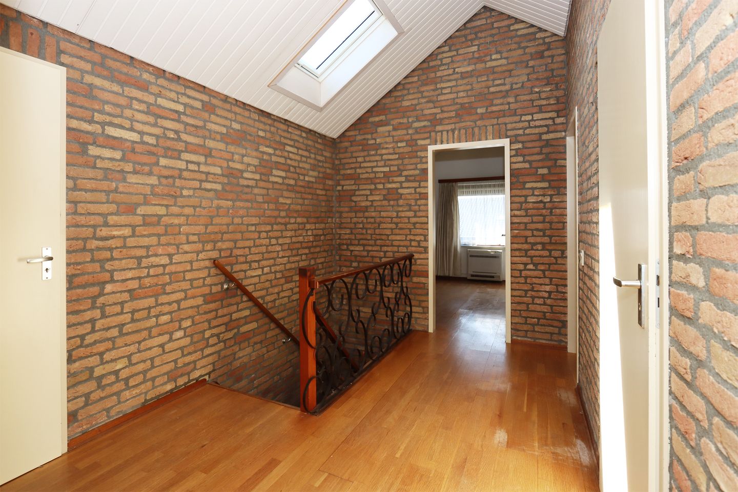 Photo 20 of van Stiphoutstraat 1