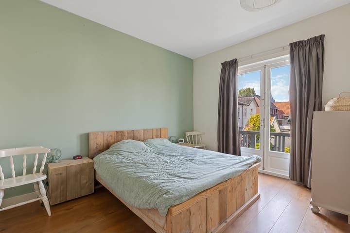 Tussenwoning te koop: Singel 34, Bussum
