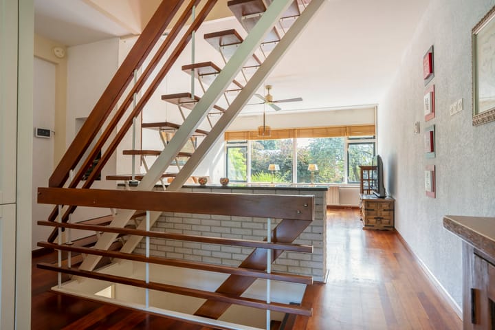 Tussenwoning te koop: Langenhorst 52, Ede