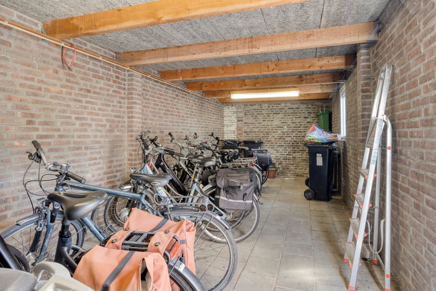 Photo 40 of Kerkstraat 21-K
