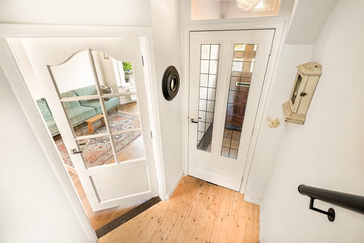 Tussenwoning te koop: Lorentzkade 82, Haarlem