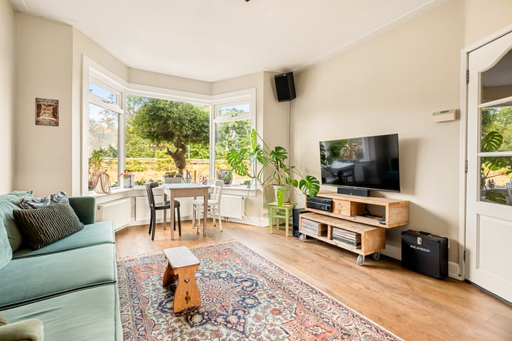 Tussenwoning te koop: Lorentzkade 82, Haarlem