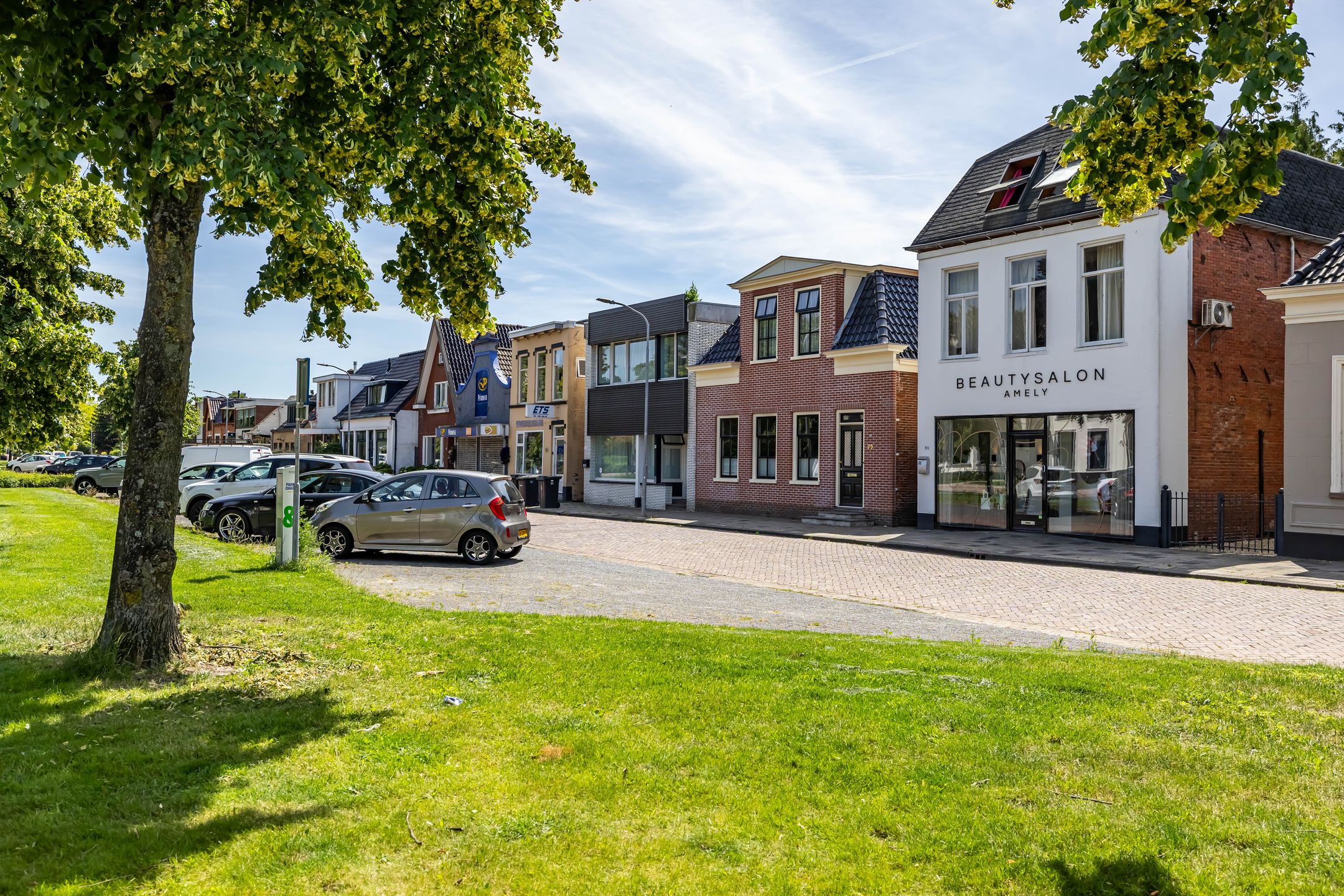 Photo 66 of Hoofdstraat 90
