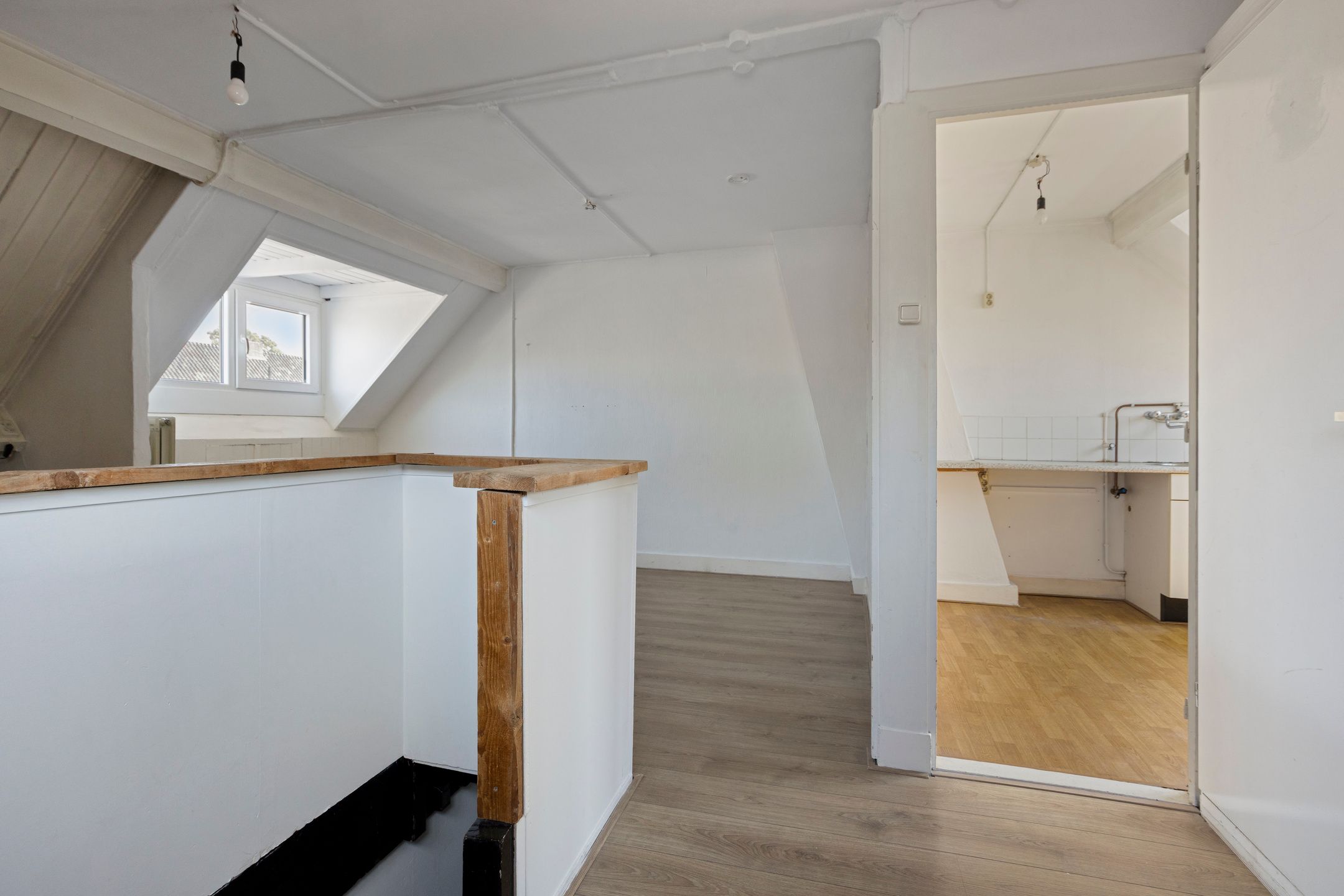 Foto 24 van Rustlandstraat 4