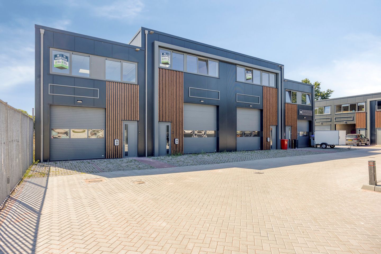 View photo 2 of Visserstraat 14-D