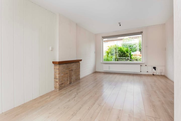 Tussenwoning te koop: Tuinfluiterstraat 5, Amersfoort