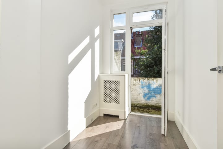 Appartement te koop: Piet Paaltjensstraat 72, 'S-Gravenhage