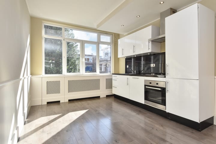 Appartement te koop: Piet Paaltjensstraat 72, 'S-Gravenhage