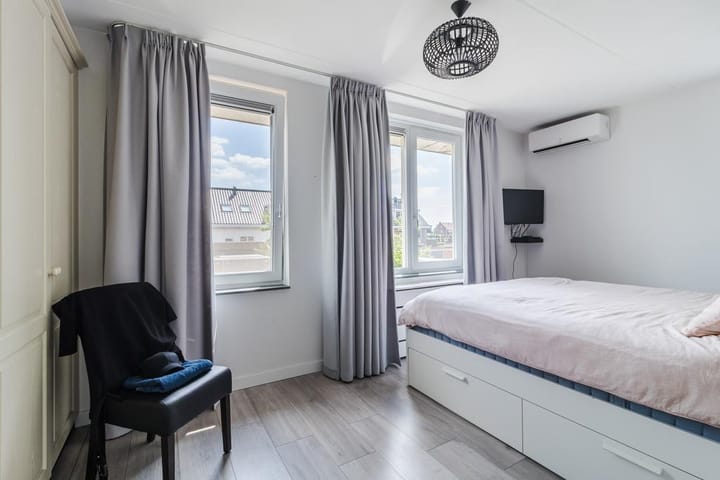 Hoekwoning te koop: Markermeerstraat 34, Berkel En Rodenrijs